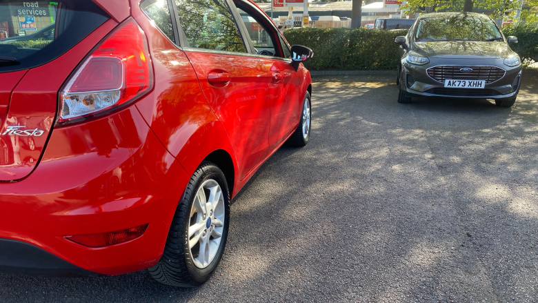 Ford Fiesta 1.0 Zetec 5dr Petrol Hatchback